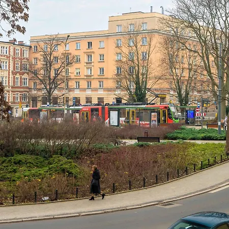 Stylish Near The Old Market Square In By Renters Lägenhet Poznań